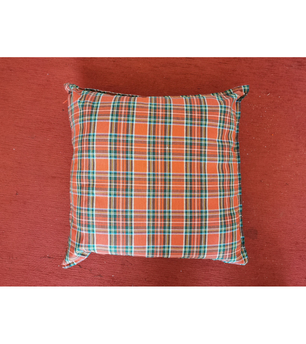 CUSCINO KILT