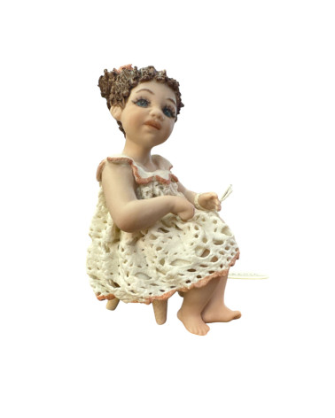 FIGURA IN PORCELLANA ADELE