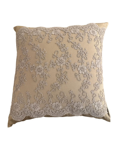 CUSCINO IN PIZZO FANGO