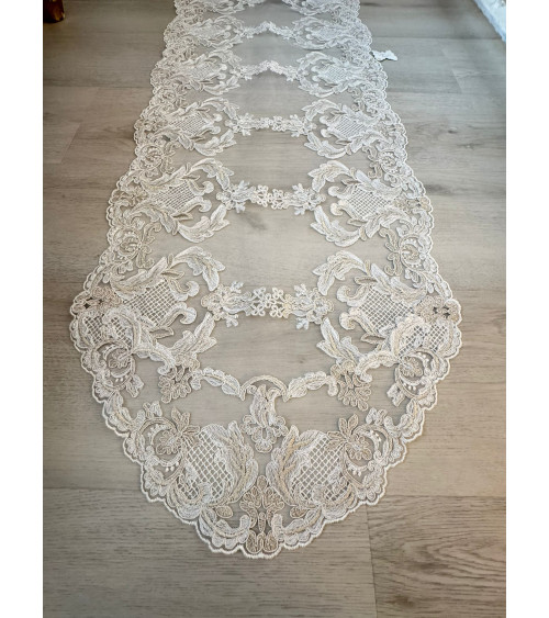 RUNNER IN PIZZO OVALE DOPPIO FREGIO 150
