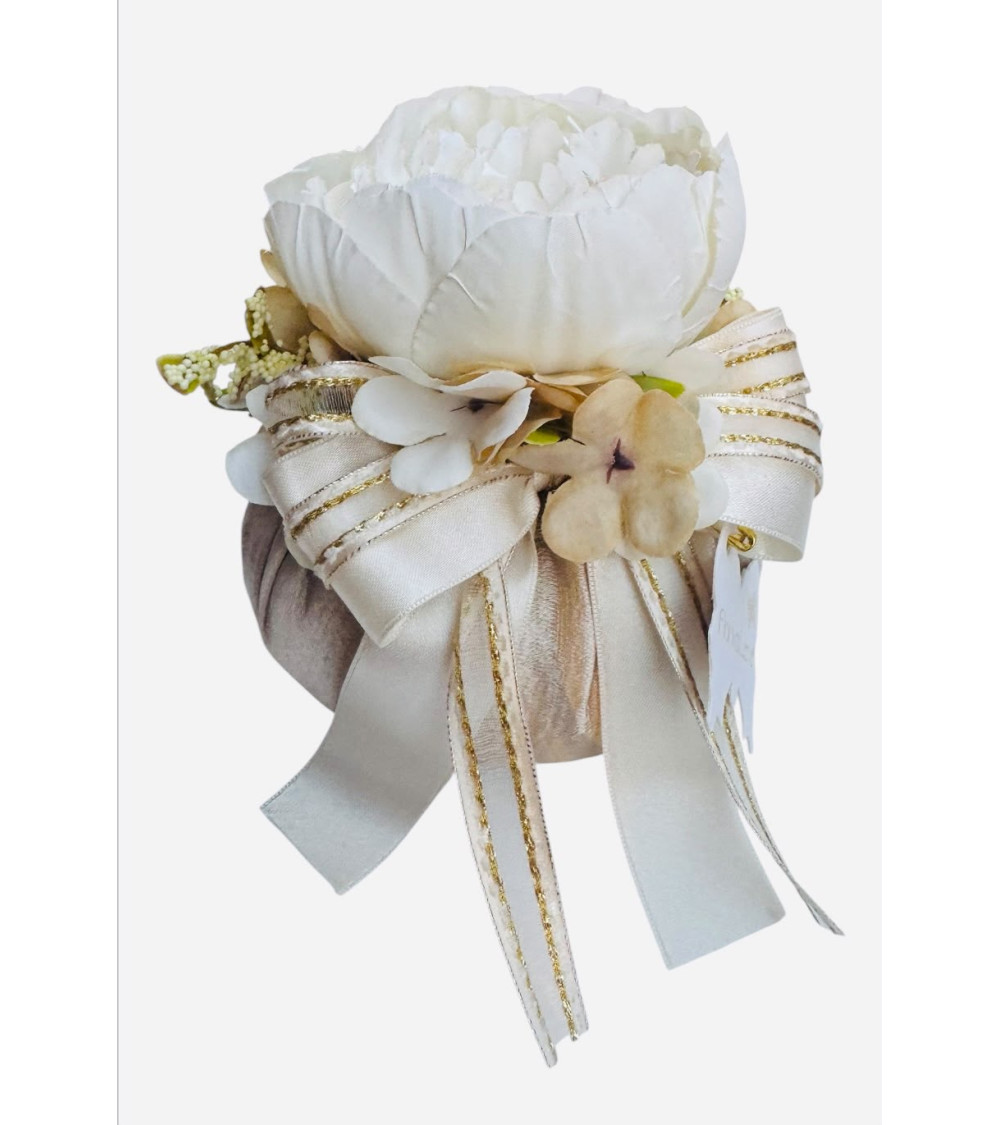 POUF IN SETA NOCCIOLA CON PEONIA DA 12 CM