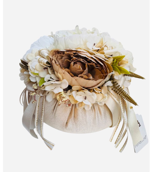 POUF IN SETA NOCCIOLA CON PEONIE 25 CM