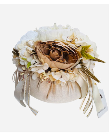 POUF IN SETA NOCCIOLA CON PEONIE 25 CM