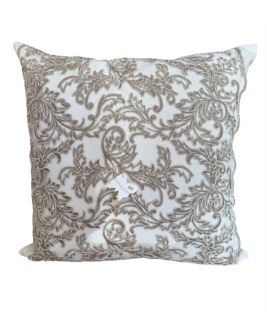 CUSCINO IN VELLUTO NUDE E PIZZO 50 CM